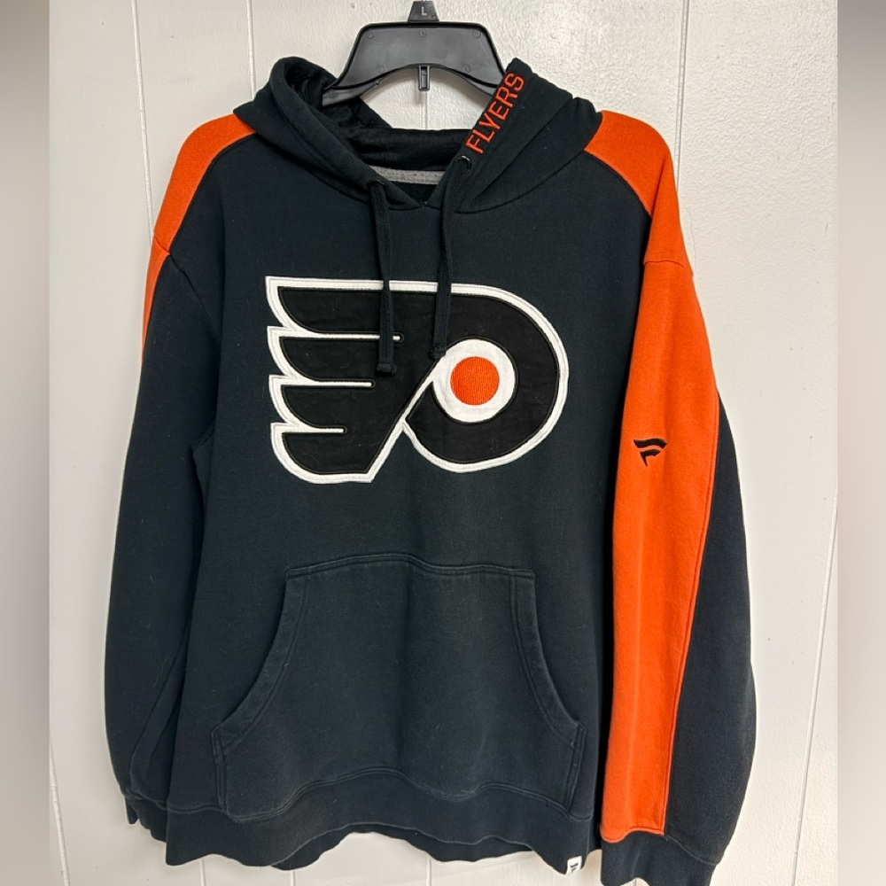Philadelphia Flyers Fanatics Hoodie Black Orange NHL Pullover Color Block Logo